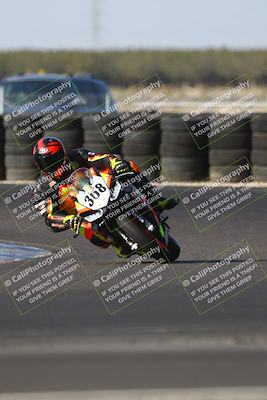 media/Oct-11-2025-CRA (Sat) [[48ae399f89]]/Races/Race 8/